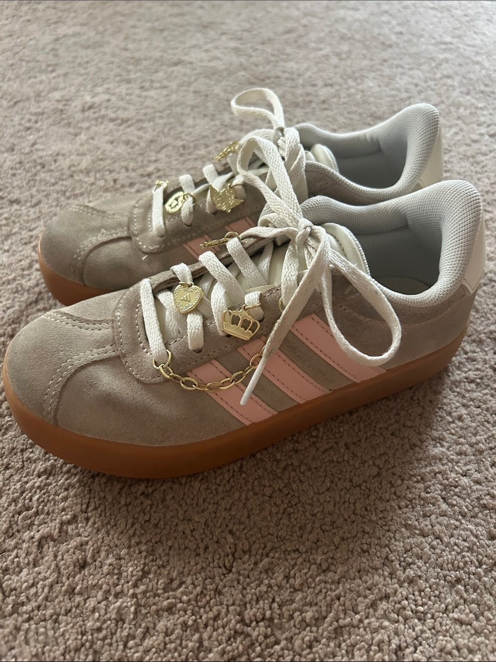 Girls Adidas Pink-Striped Suede Sneakers - Picture 3 of 5